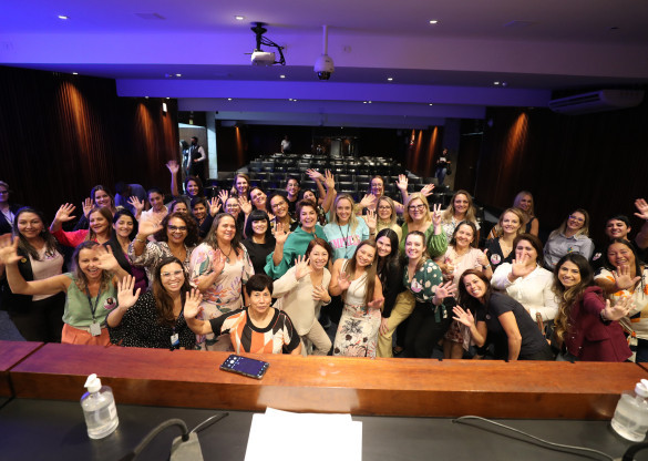 Mulheres se unem em encontro de procuradoras para reforçar: “Basta de violência política contra a mulher!”.