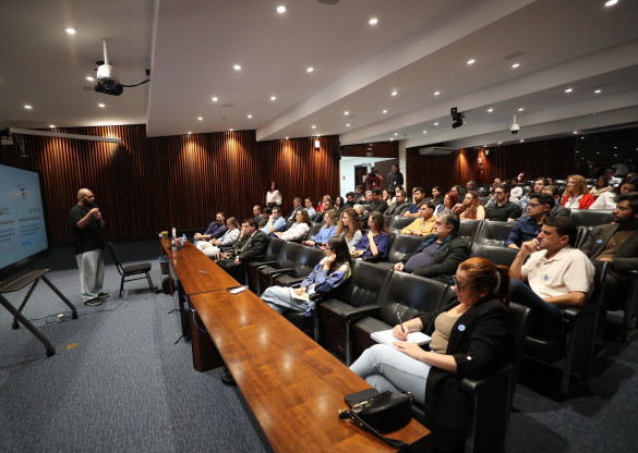 Assembleia Legislativa recebe terceira oficina do ciclo ComunicaLab Paraná