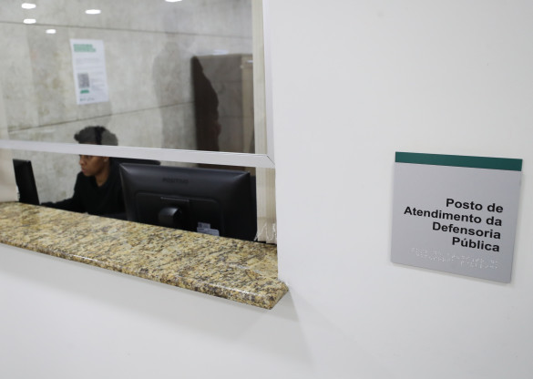 Com 4.400 atendimentos em 2023, posto da Defensoria Pública na Assembleia completa dois anos