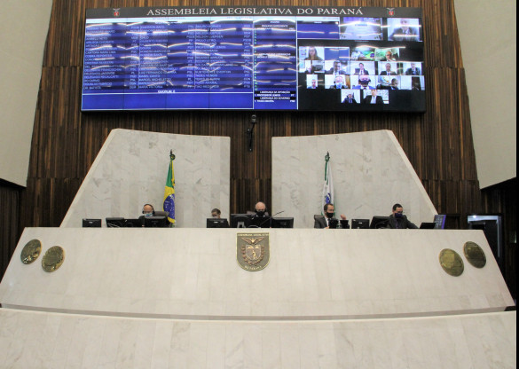 Projeto que obriga medição de temperatura corporal em repartições públicas e locais de uso coletivo retorna à CCJ