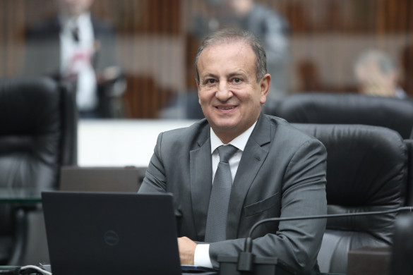 Deputado Moacyr Fadel (PSD) celebra investimentos nos municípios e projeta 2026 como um ano de oportunidades