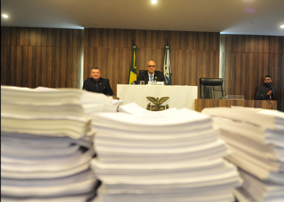 Plenário aprova relatório final da CPI da JMK