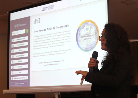 Curso apresenta ferramentas do Portal da Transparência da Assembleia a jornalistas e profissionais da imprensa