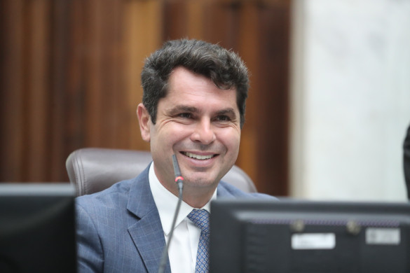 Proposição do deputado Alexandre Curi (PSD) atualiza lei que concede Título de Utilidade Pública no Paraná