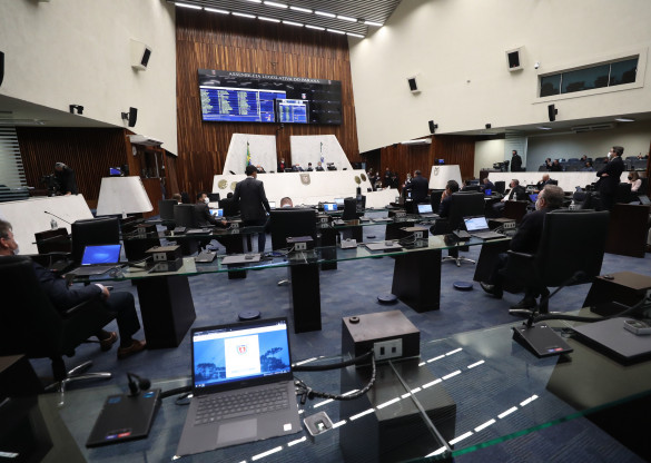 Projeto que institui regime de previdência complementar para servidores é aprovado em 1º turno