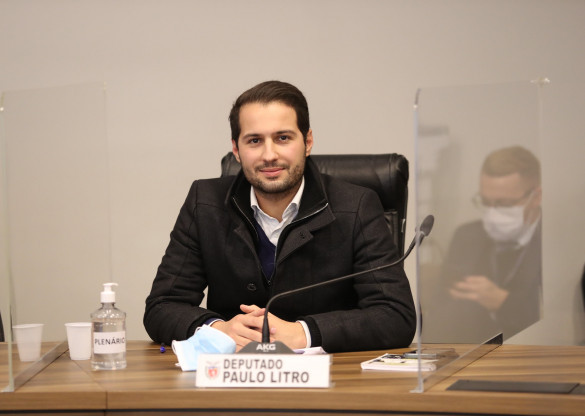 Comissão de Indústria e Comércio dá continuidade ao projeto que proíbe o passaporte da vacina
