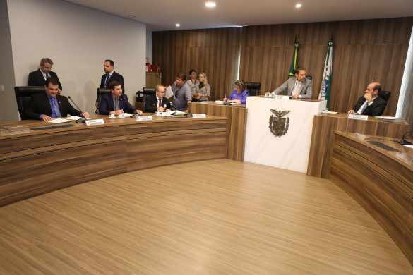 Projeto que regulamenta comercialização de animais avança na Assembleia