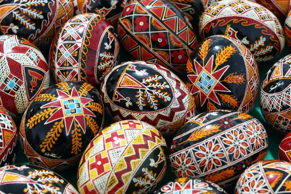 Projeto de lei reconhece a pêssanka como patrimônio cultural imaterial do Paraná