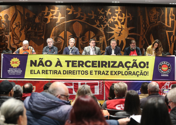 Oposição apresenta encaminhamentos da audiência pública contra a terceirização