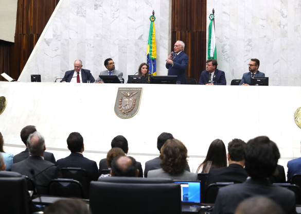 Assembleia lança Rede Estadual de Educação Legislativa com aula magna do ex-presidente Michel Temer