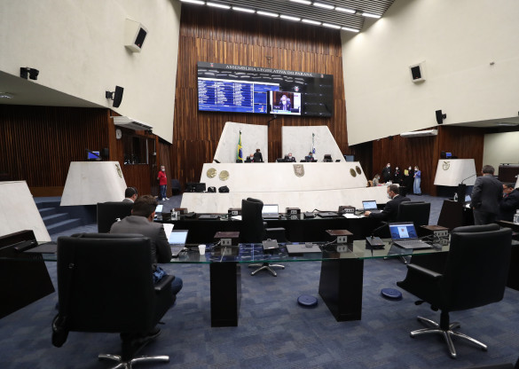 Aprovado projeto que viabiliza autonomia financeira de vítimas de violência doméstica