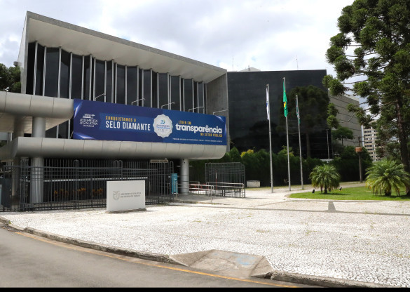 Debate e palestra sobre inclusão, homenagens e seminário fazem parte da programação do Parlamento
