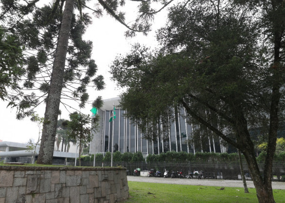 Finanças do Estado, tecnologia 5G e cannabis medicial marcam os debates na Assembleia na próxima semana