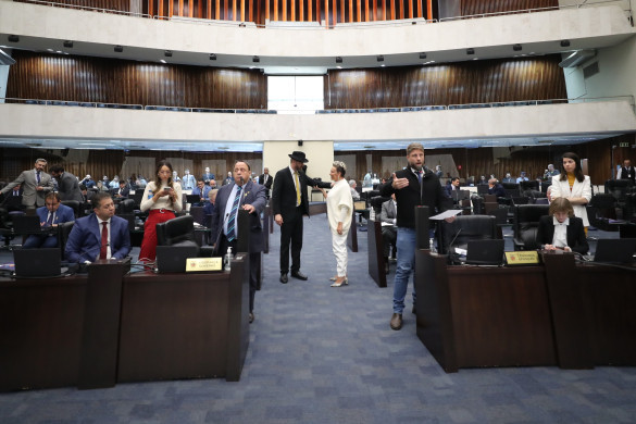 Prestação de contas do Governo referente ao exercício fiscal de 2021 avança na Assembleia