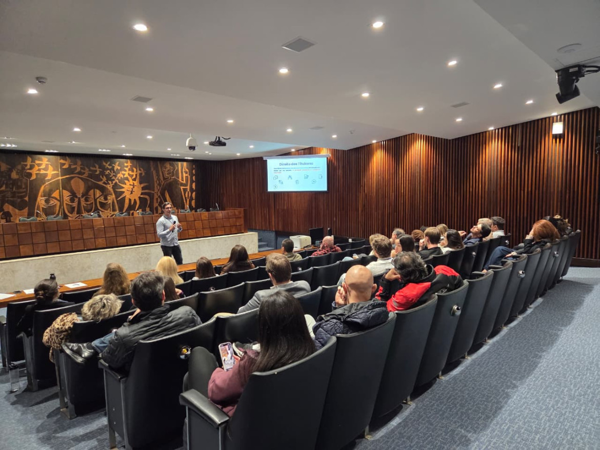 Servidores participaram da capaitação nesta quinta (02), no Plenarinho.